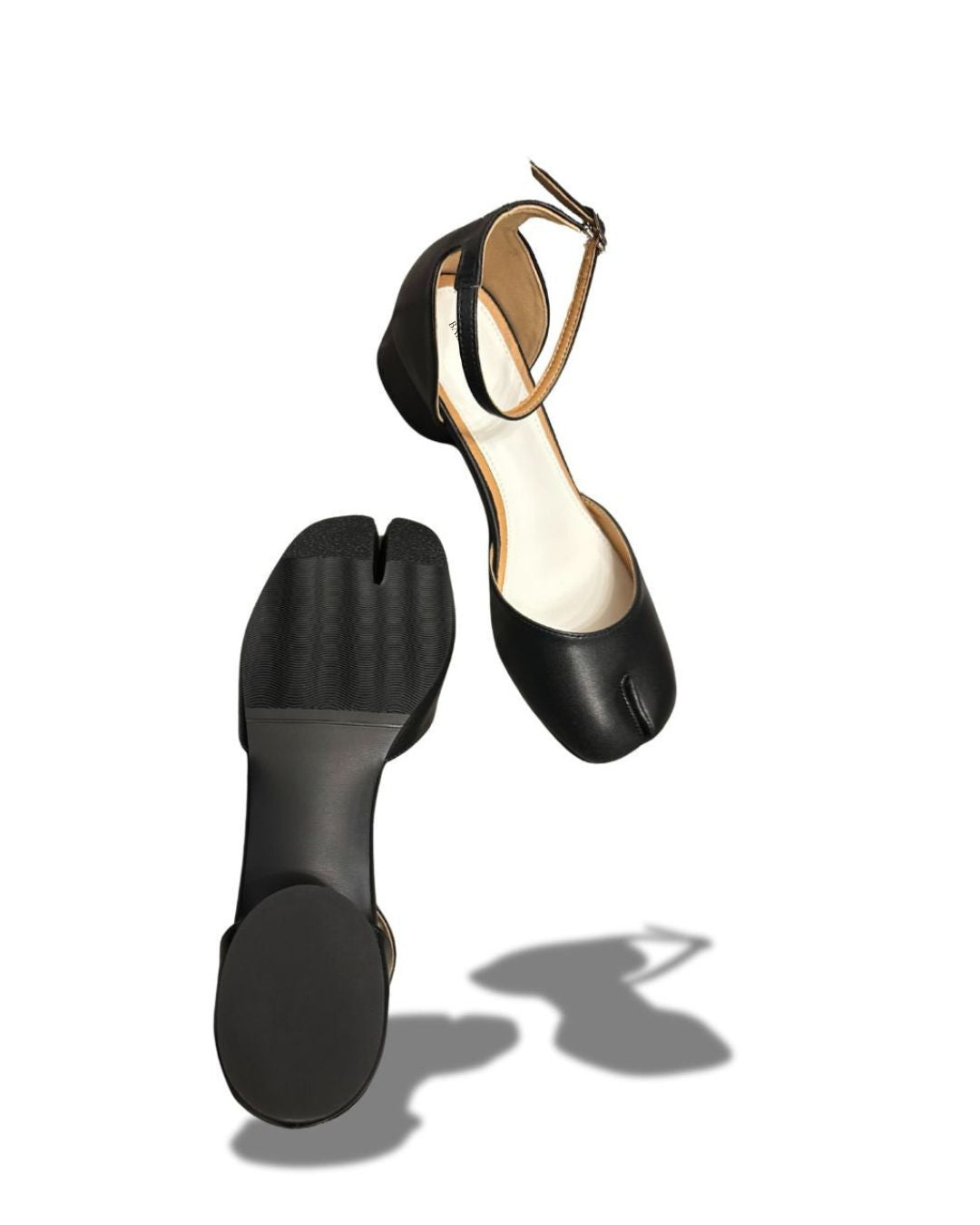 Strap pumps low heels